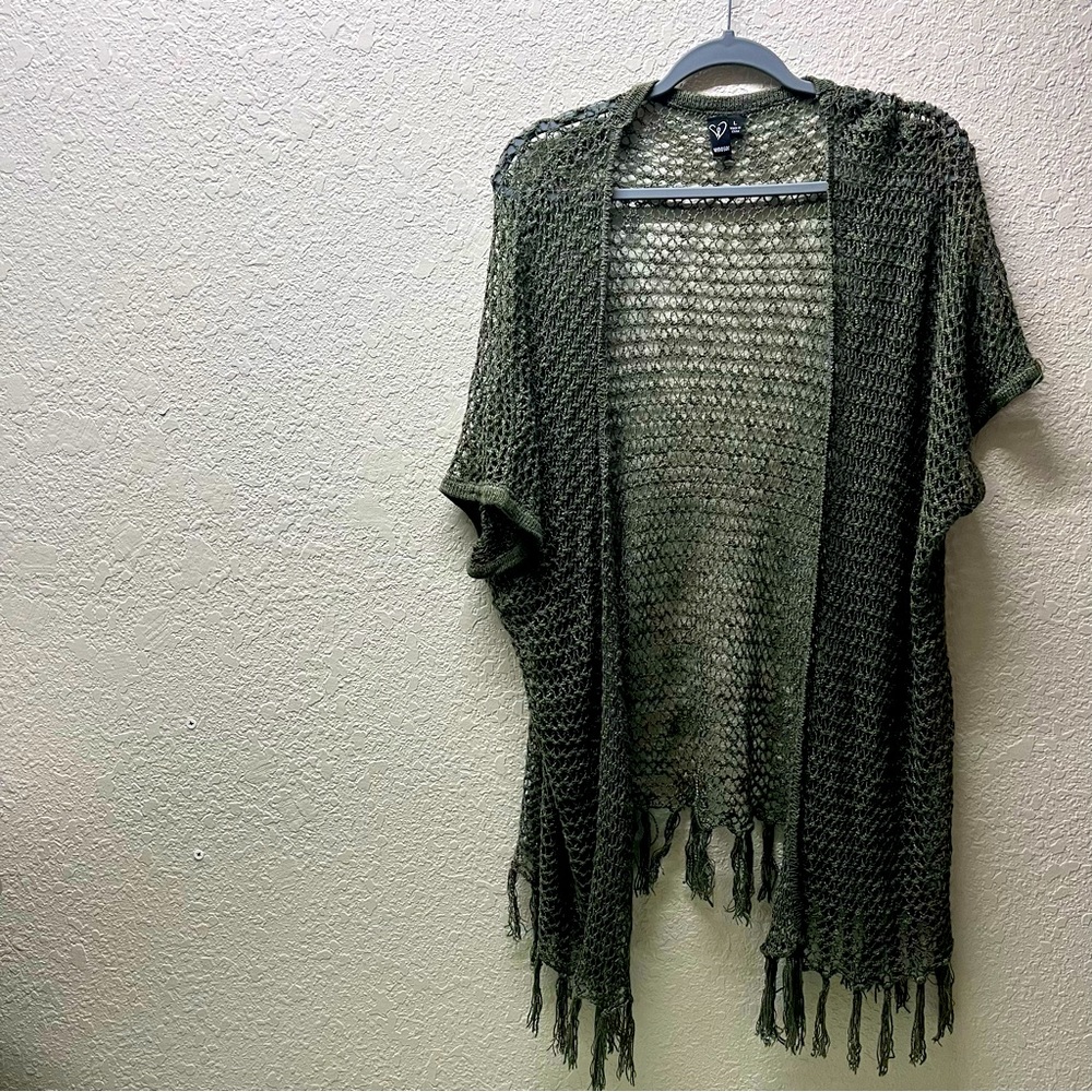 Green shawl